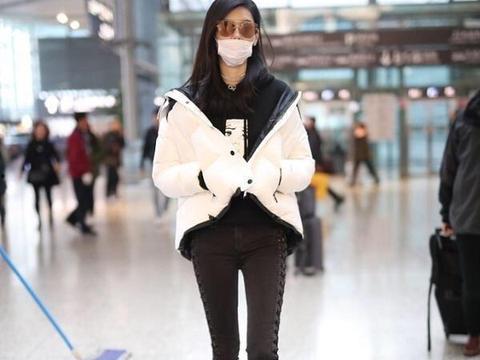 羽绒服爆料视频大全,揭秘时尚保暖新潮流 第1张 羽绒服爆料视频大全,揭秘时尚保暖新潮流 第1张